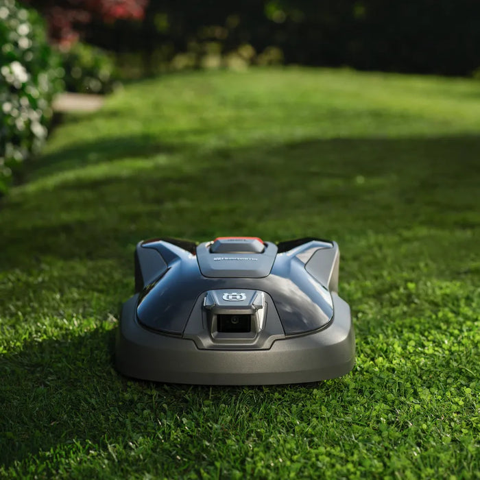 Husqvarna Automower® 308V vs 312V – The Future of Wire‑Free Robotic Mowing