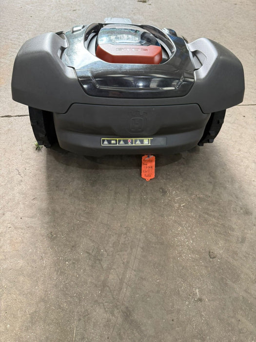 Husqvarna 450X Automower (Ex Demo)