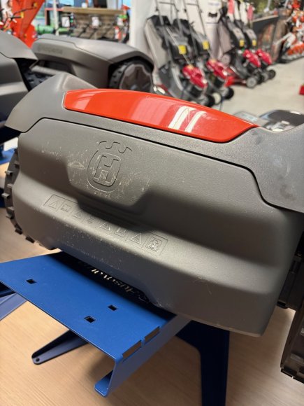 Husqvarna Automower® 550