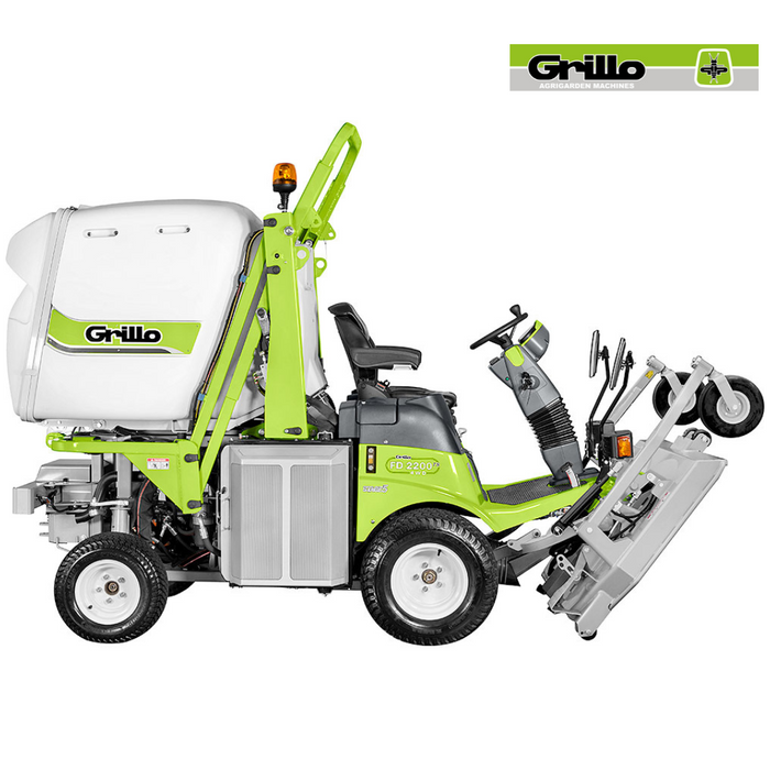 Grillo FD 2200TS 4WD Hydrostatic Out-Front Mower with 155cm Cutter Deck and Mulching Kit