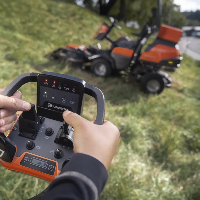 Husqvarna P 524XR EFI Ride-On Mower