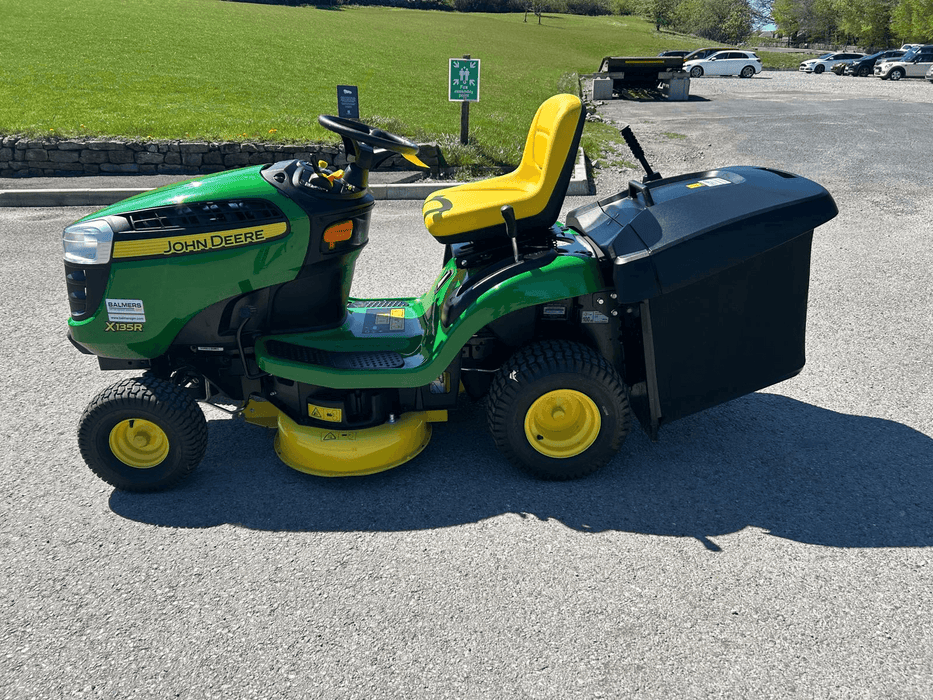 John Deere X135R Ride-On Mower