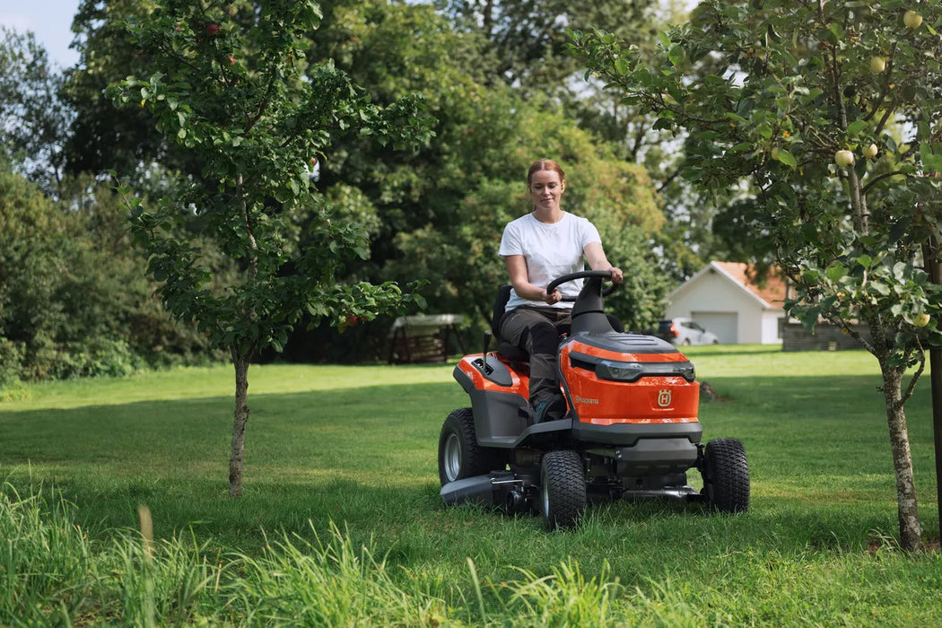 Husqvarna TS 100i Electric Garden Tractor